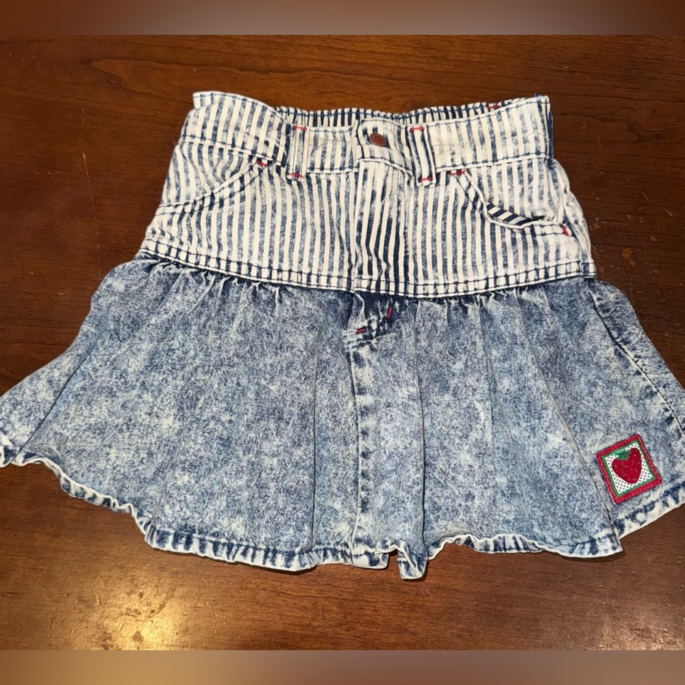 Little Levi’s Vintage 90s Strawberry Girls Denim Acid Wash Skirt 6x